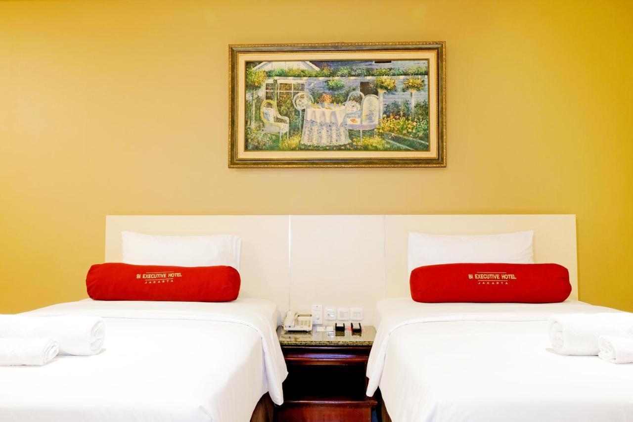 3 Putra Bi Executive Hotel Jakarta Ngoại thất bức ảnh